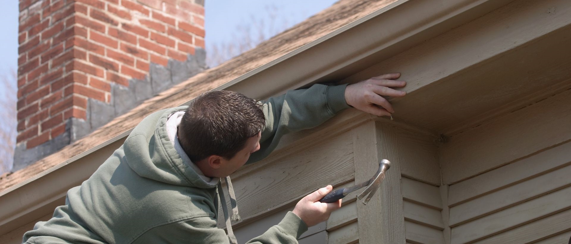 property maintenance KT17